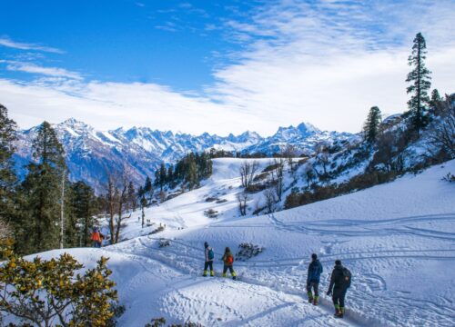 Uttarakhand Trekking Tour – Explore the Majestic Trails of the Himalayas