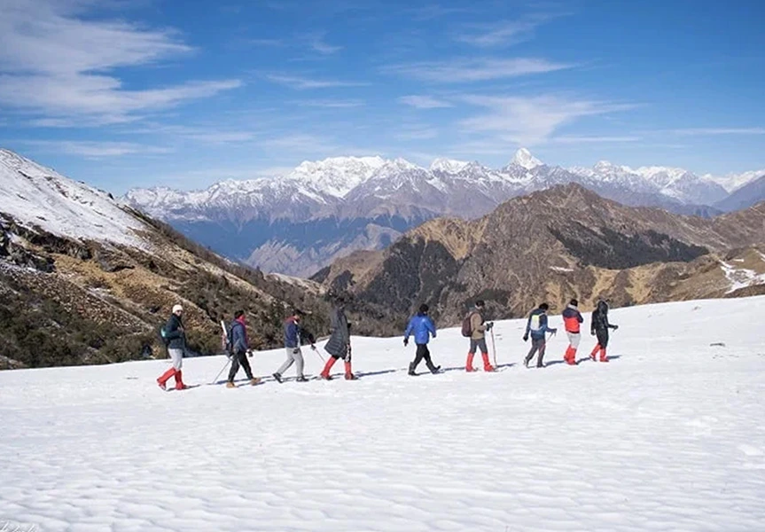 Kuari Pass Trek Package