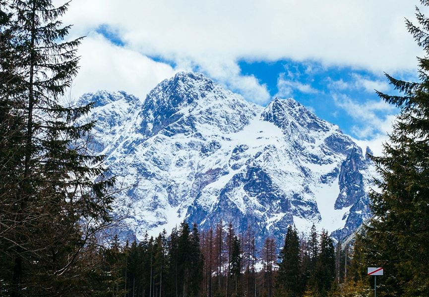 Deoriatal Chandrashila Trek Package