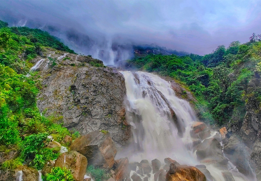 Kaziranga Safari with Meghalaya Tour Package