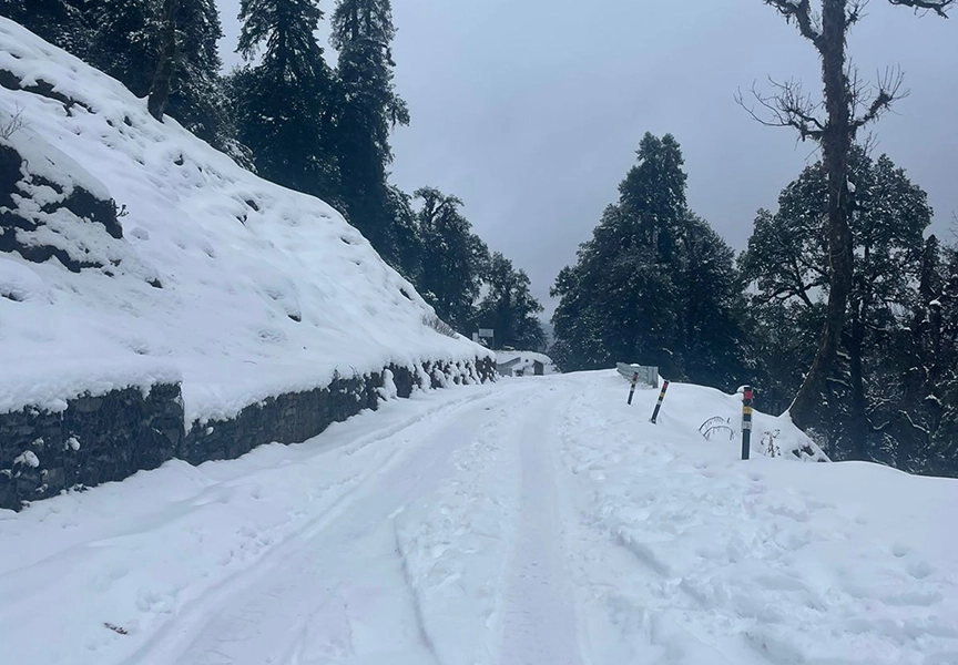 chopta-snow