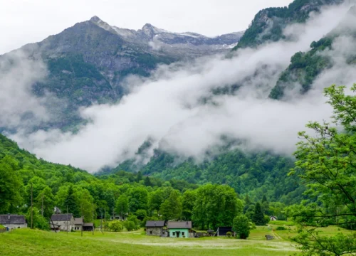 Best Places to Visit in Uttarakhand – A Local’s Guide by Shubhank