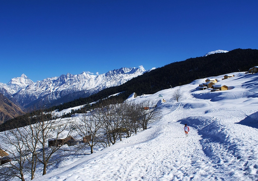 snow-at-top-of-auli