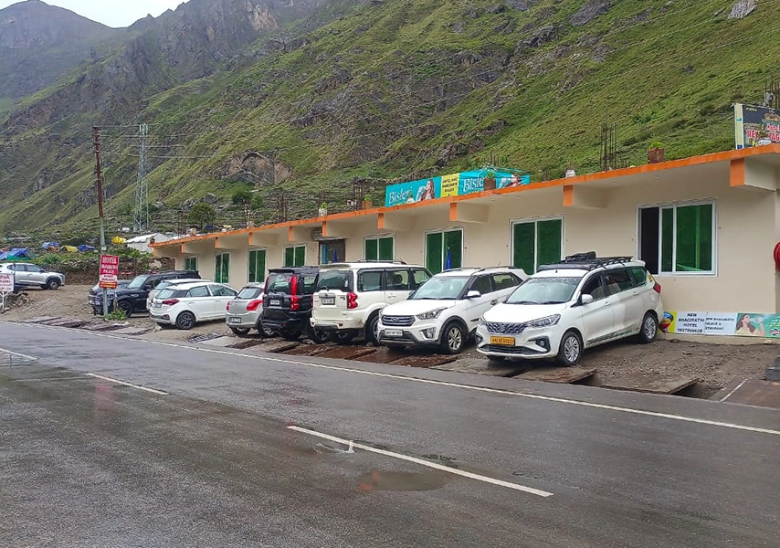 Hotel Bhagirathi Outside