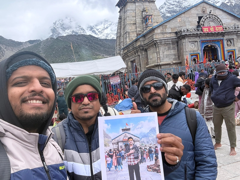 Three Friends Reached Kedarnath… But Four Friends Completed the Journey